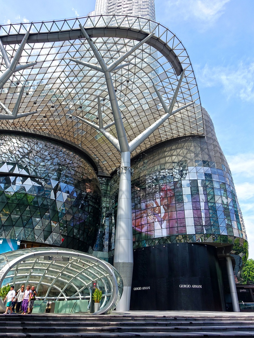 鹿晗热血电竞之旅，穿越火线最新动态揭秘