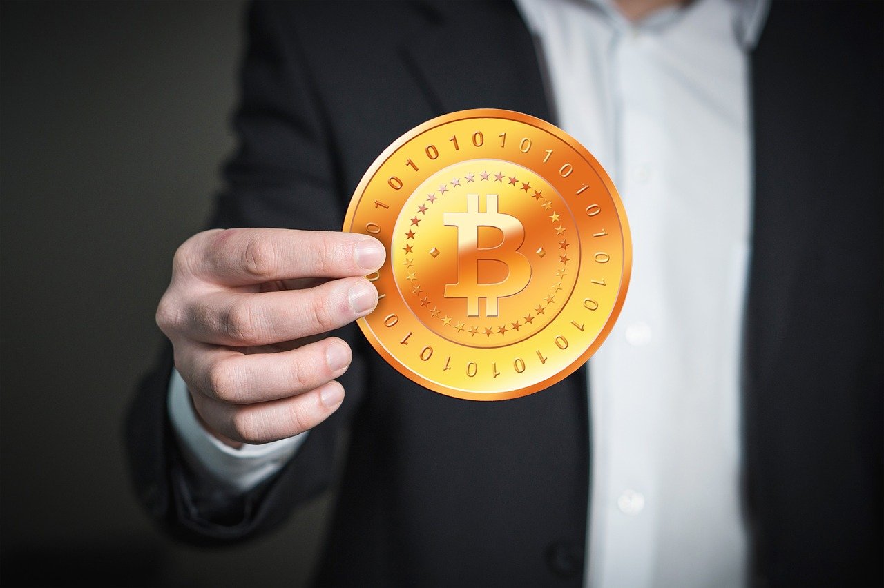 北京与新疆疫情最新情况及紧密关联分析