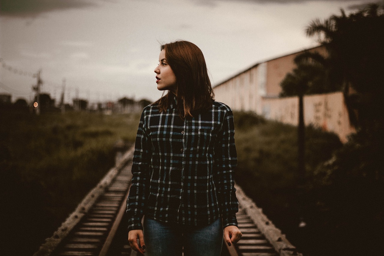 邱林，女演员的璀璨人生之旅