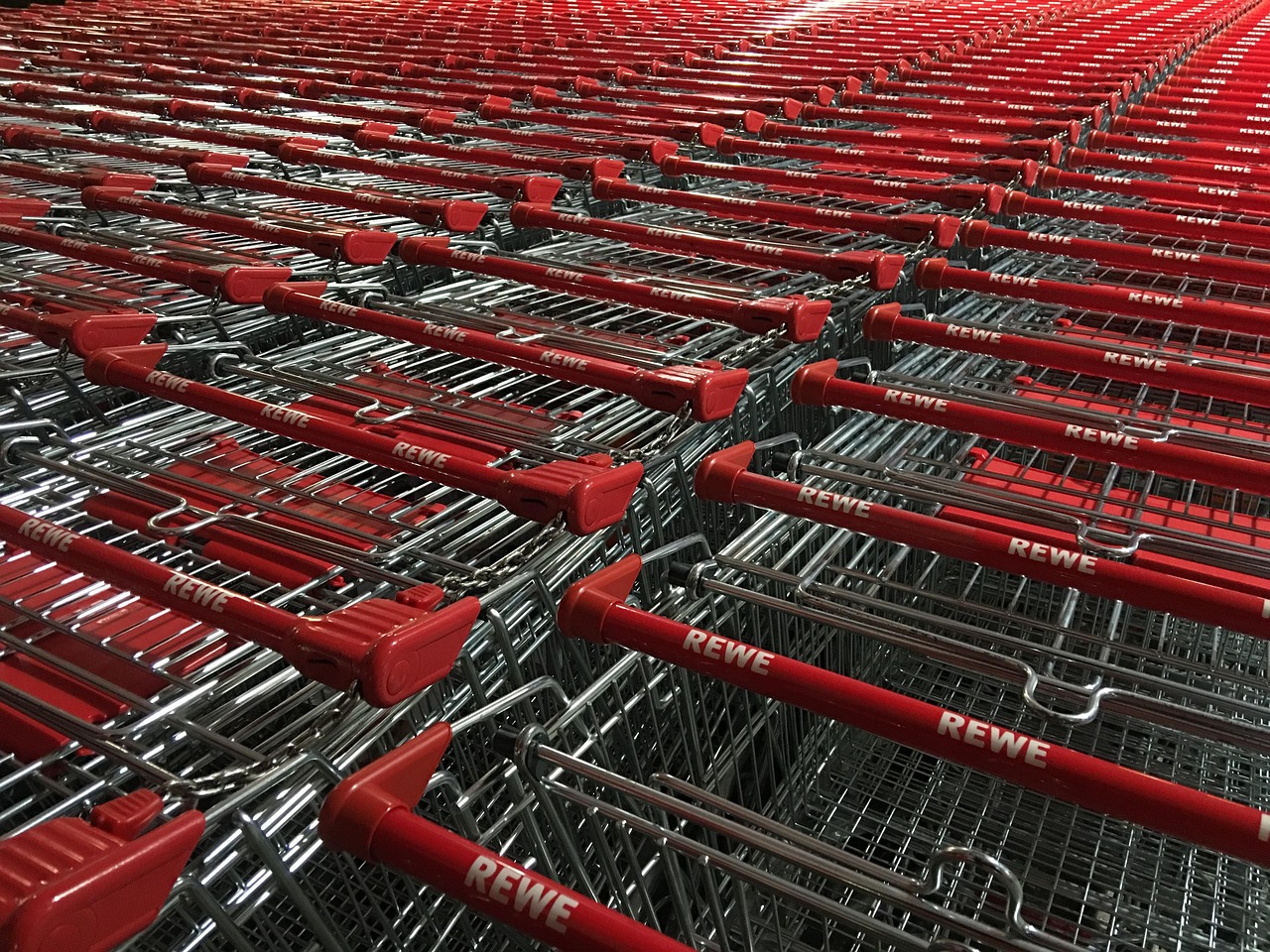 聚焦4月市场，集成灶价格走势分析