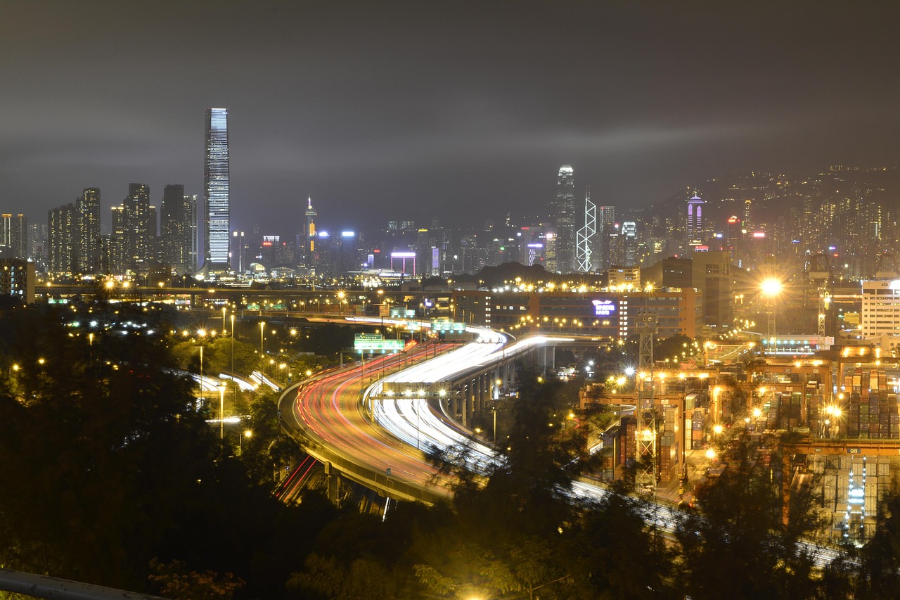 香港五月最新消息，经济繁荣与文化活动丰富并存